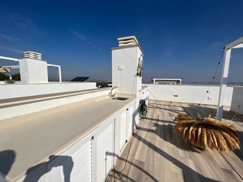 3 slaapkamer Villa te koop in Los Altos met zwembad - € 509.000 (Ref: 9532097)