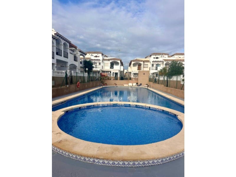 3 sypialnia Dom blizniak na sprzedaż w Orihuela Costa z garażem - 239 000 € (Ref: 9541565)