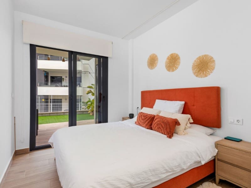 2 sypialnia Apartament na sprzedaż w Orihuela Costa z basenem - 228 995 € (Ref: 9541576)