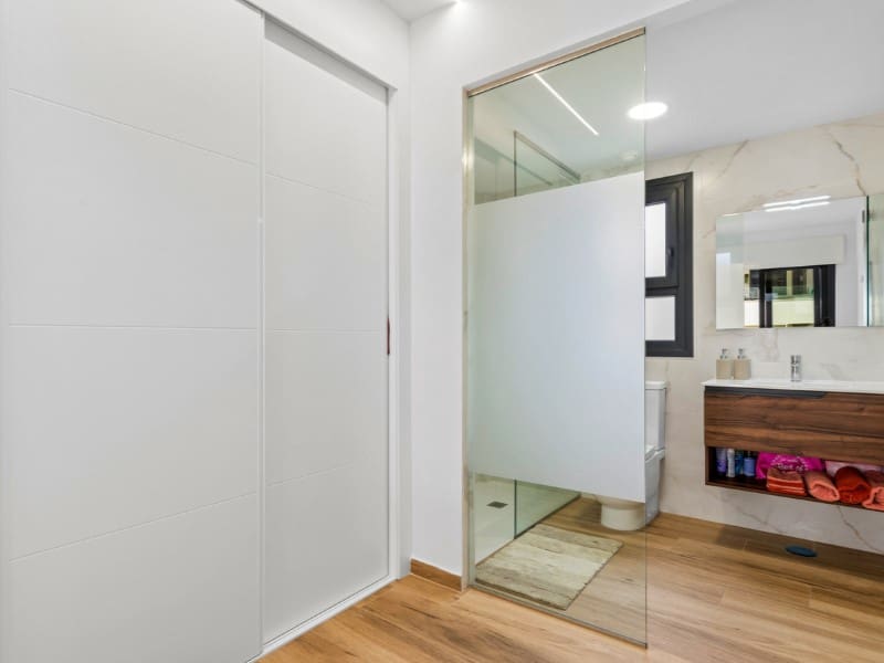 2 sypialnia Apartament na sprzedaż w Orihuela Costa z basenem - 228 995 € (Ref: 9541576)