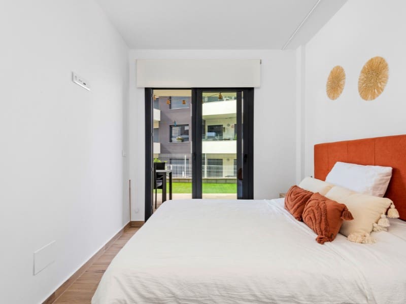 2 sypialnia Apartament na sprzedaż w Orihuela Costa z basenem - 228 995 € (Ref: 9541576)