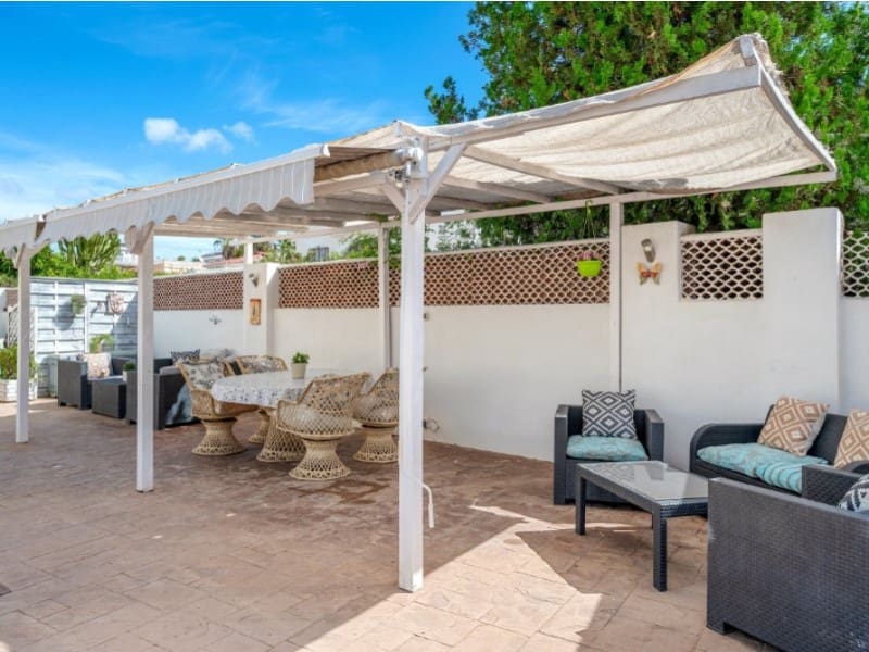 7 chambre Villa/Maison à vendre à Ciudad Quesada avec piscine - 699 000 € (Ref: 9547922)