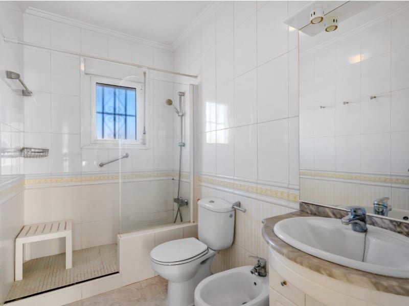 4 soverom Villa til salgs i Lo Pepin med svømmebasseng - € 349 000 (Ref: 9547924)