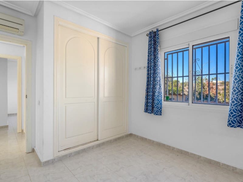 4 soverom Villa til salgs i Lo Pepin med svømmebasseng - € 349 000 (Ref: 9547924)