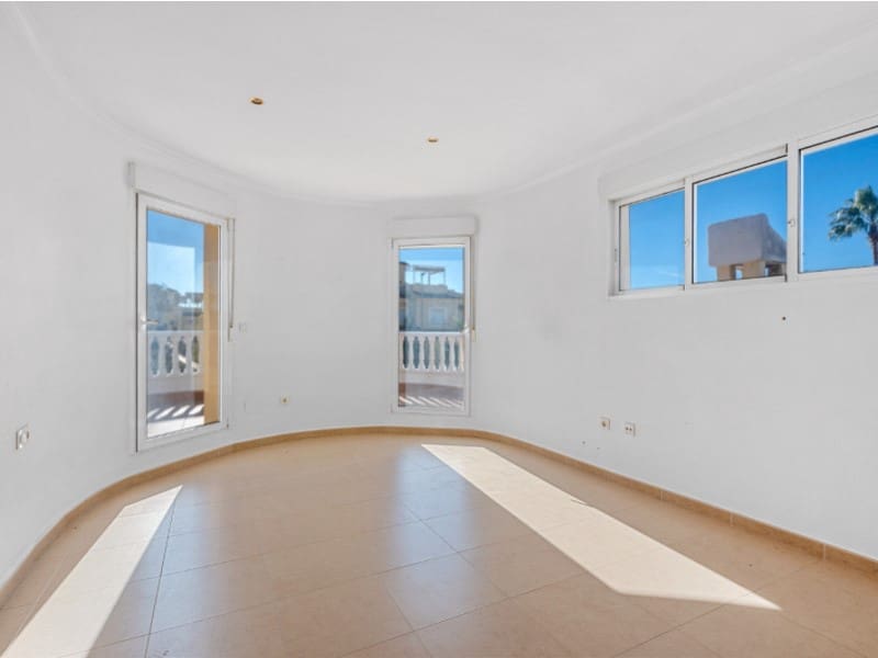 4 soverom Villa til salgs i Lo Pepin med svømmebasseng - € 349 000 (Ref: 9547924)