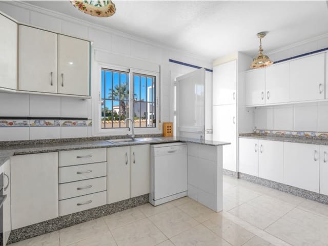 4 soverom Villa til salgs i Lo Pepin, Rojales med svømmebasseng - € 349 000 (Ref: 9547924)