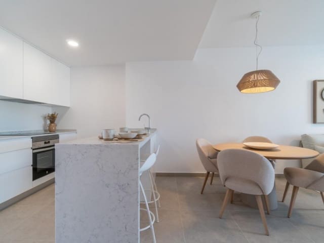 3 sypialnia Penthouse na sprzedaż w Playa Flamenca, Orihuela z garażem - 599 000 € (Ref: 9551851)