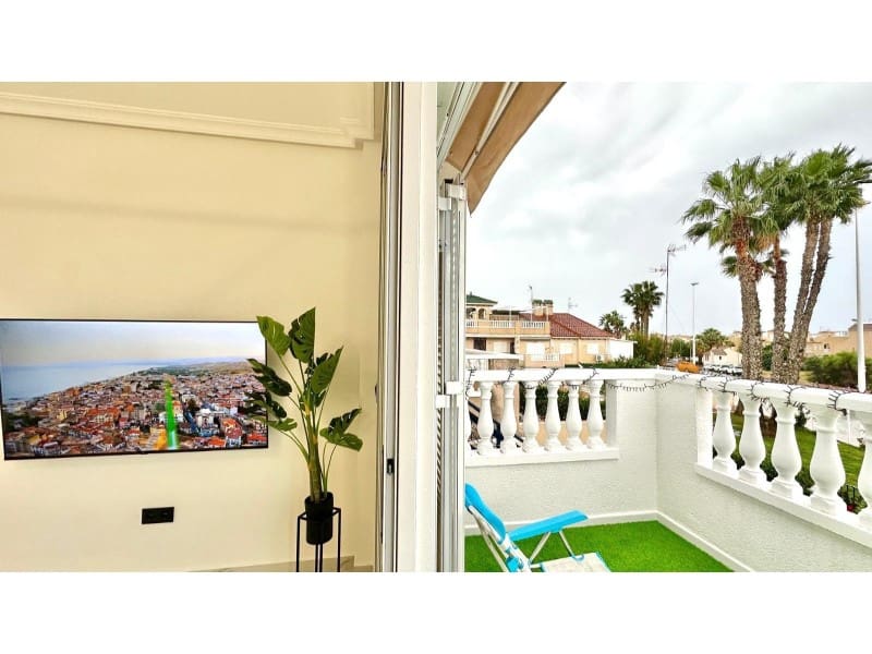 1 bedroom Apartment for sale in Playa Flamenca with pool - € 162,000 (Ref: 9551853)