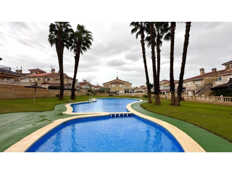 1 bedroom Apartment for sale in Playa Flamenca with pool - € 162,000 (Ref: 9551853)