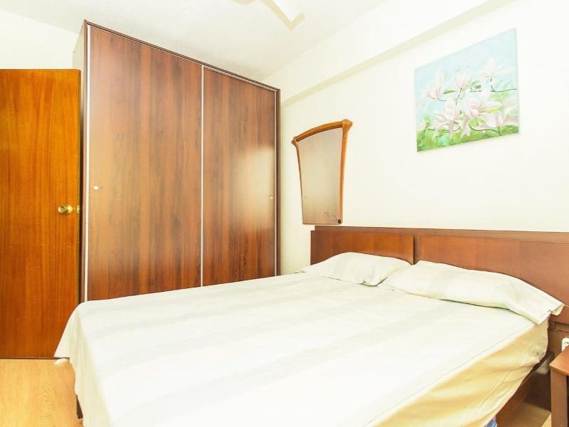 3 soveværelse Lejlighed til salg i Torrevieja - € 200.000 (Ref: 9551854)