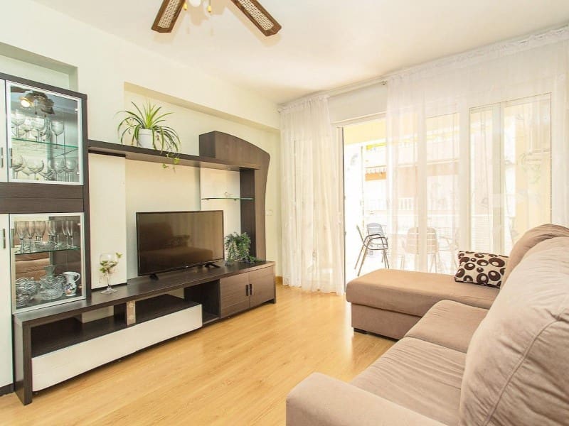 3 soveværelse Lejlighed til salg i Torrevieja - € 200.000 (Ref: 9551854)