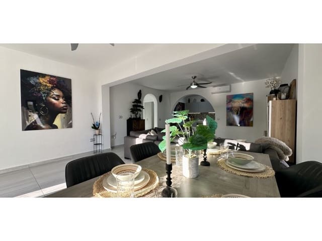 5 soveværelse Villa til salg i Ciudad Quesada, Rojales med swimmingpool - € 498.000 (Ref: 9551857)