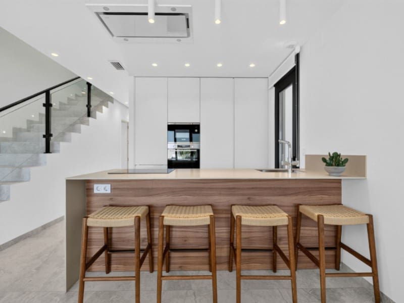 3 slaapkamer Villa te koop in Torrevieja met zwembad - € 550.000 (Ref: 9556010)