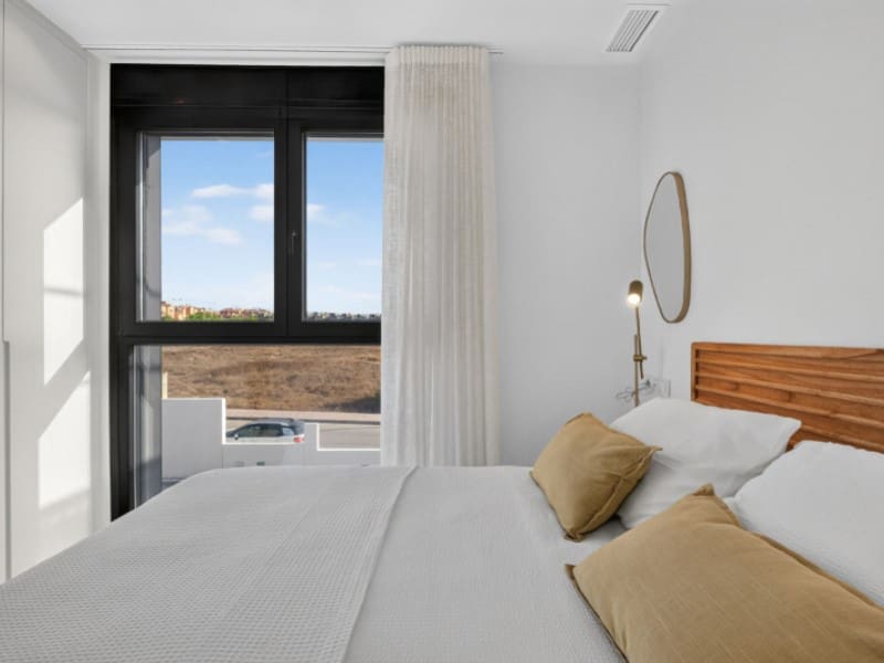 3 slaapkamer Villa te koop in Torrevieja met zwembad - € 550.000 (Ref: 9556010)