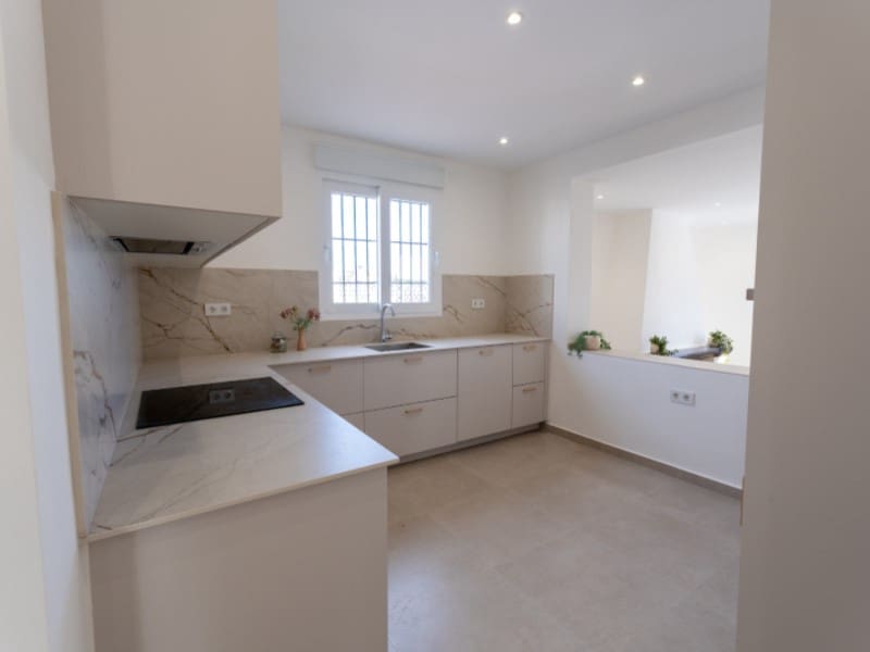 3 slaapkamer Villa te koop in Torrevieja - € 499.000 (Ref: 9562033)