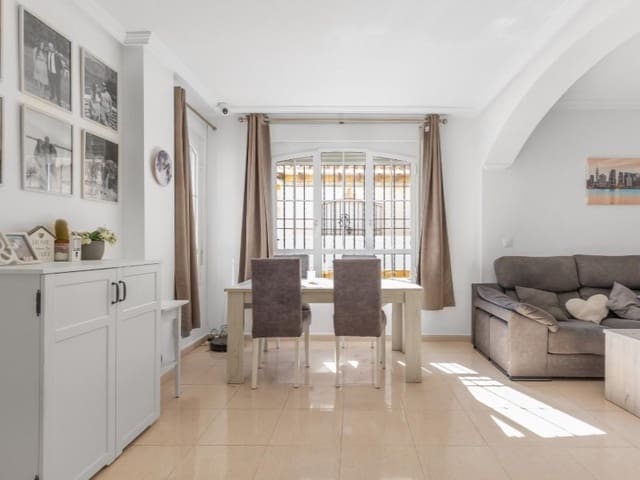 2 soveværelse Semi-Rækkehus til salg i Lomas de Cabo Roig - Los Dolses, Orihuela med swimmingpool - € 252.500 (Ref: 9565376)