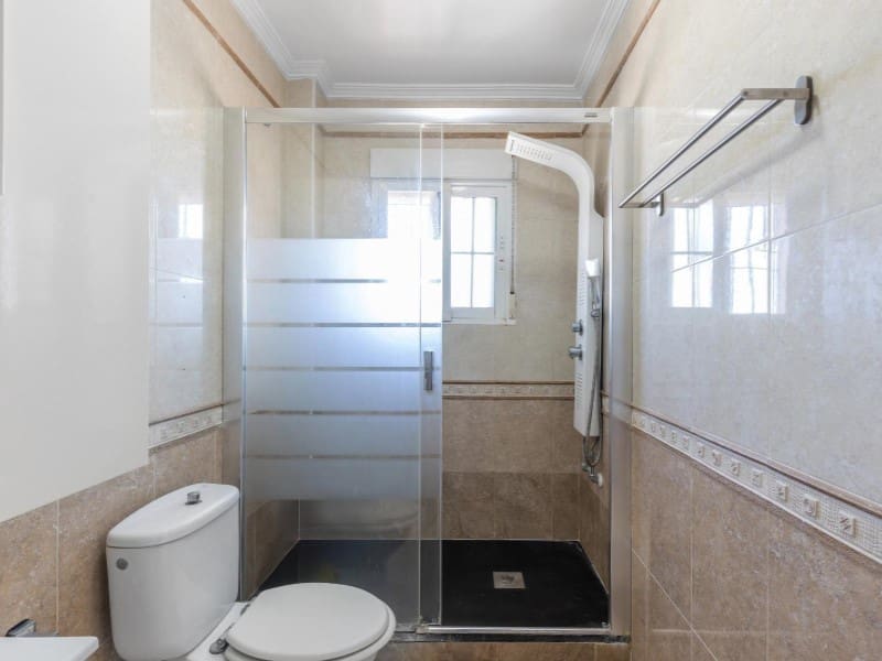 2 soveværelse Semi-Rækkehus til salg i Orihuela Costa med swimmingpool - € 252.500 (Ref: 9565376)