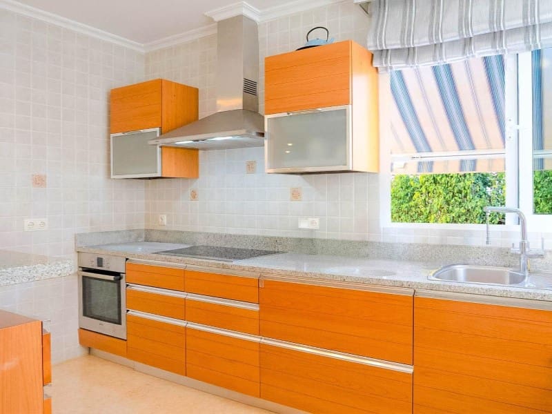 5 slaapkamer Villa te koop in La Mata met zwembad - € 1.170.000 (Ref: 9565378)