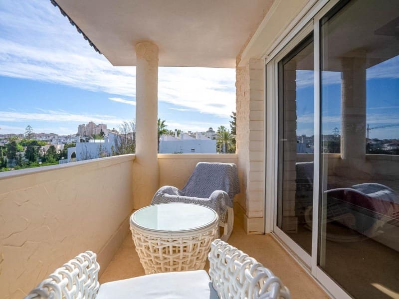 5 slaapkamer Villa te koop in La Mata met zwembad - € 1.170.000 (Ref: 9565378)