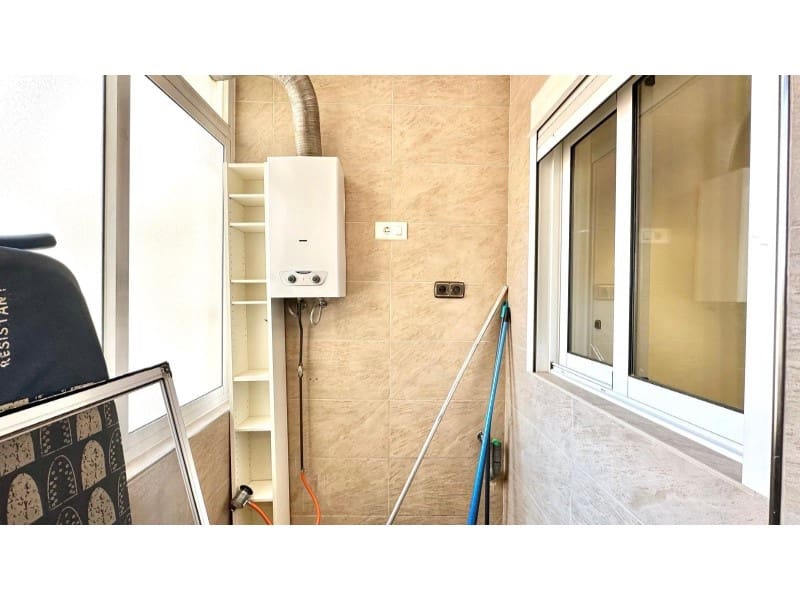 Apartamento de 3 habitaciones en Torrevieja en venta - 194.900 € (Ref: 9565380)