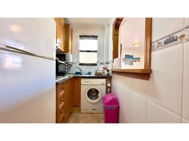 2 soveværelse Lejlighed til salg i Torrevieja - € 184.900 (Ref: 9565383)