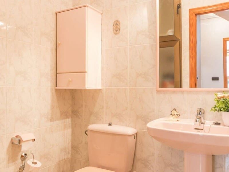 3 soveværelse Byhus til salg i Playa Flamenca med garage - € 239.000 (Ref: 9565387)