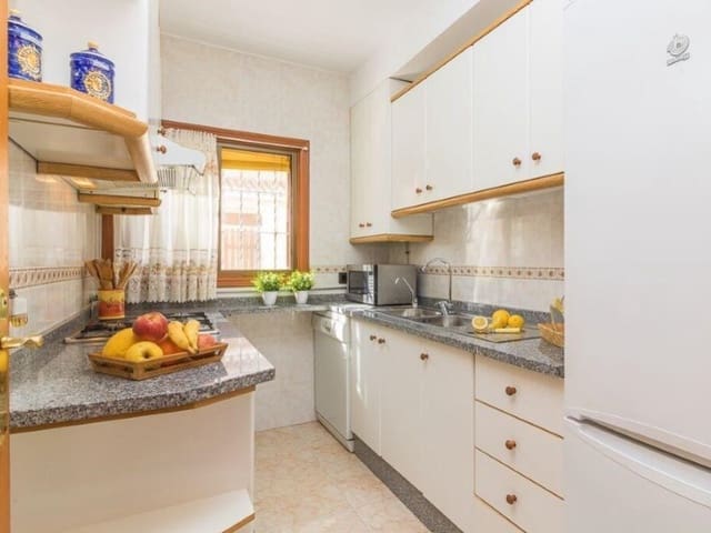 3 soveværelse Byhus til salg i Playa Flamenca, Orihuela med garage - € 239.000 (Ref: 9565387)