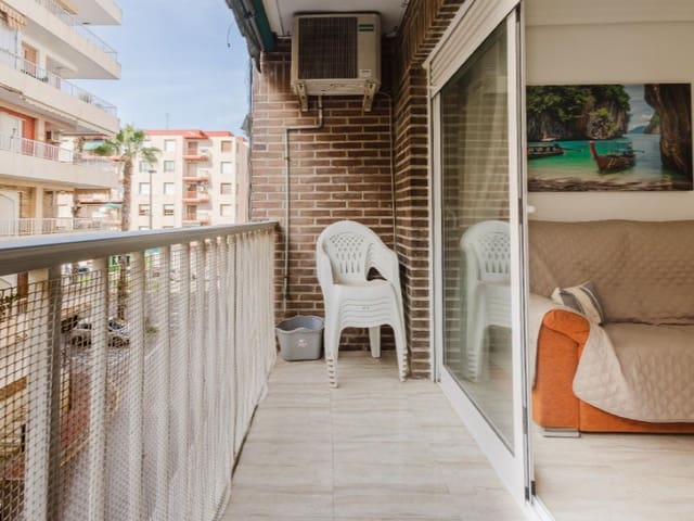 2 soveværelse Lejlighed til salg i Puerto Deportivo, Torrevieja - € 159.990 (Ref: 9568963)