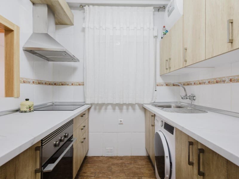 2 slaapkamer Appartement te koop in Torrevieja - € 159.990 (Ref: 9568963)