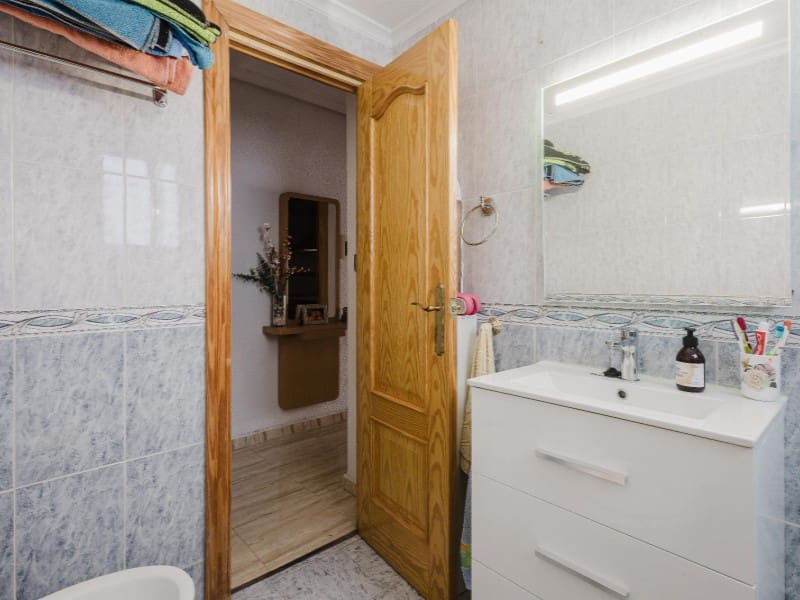 2 slaapkamer Appartement te koop in Torrevieja - € 159.990 (Ref: 9568963)