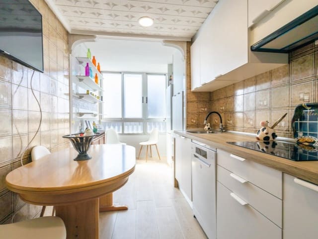 2 bedroom Apartment for sale in Playa del Acequión, Torrevieja - € 169,990 (Ref: 9568964)