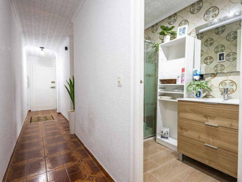 2 bedroom Apartment for sale in Torrevieja - € 169,990 (Ref: 9568964)