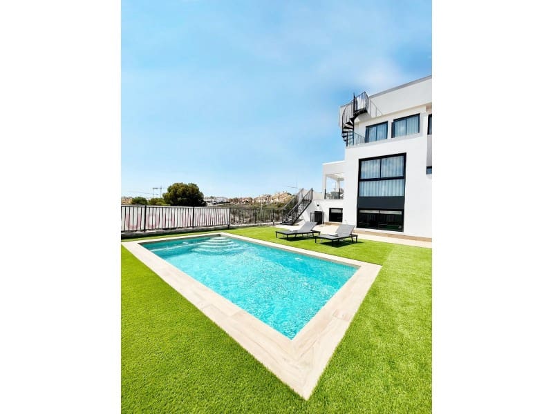 6 soverom Villa til salgs i Algorfa med svømmebasseng - € 965 000 (Ref: 9571362)