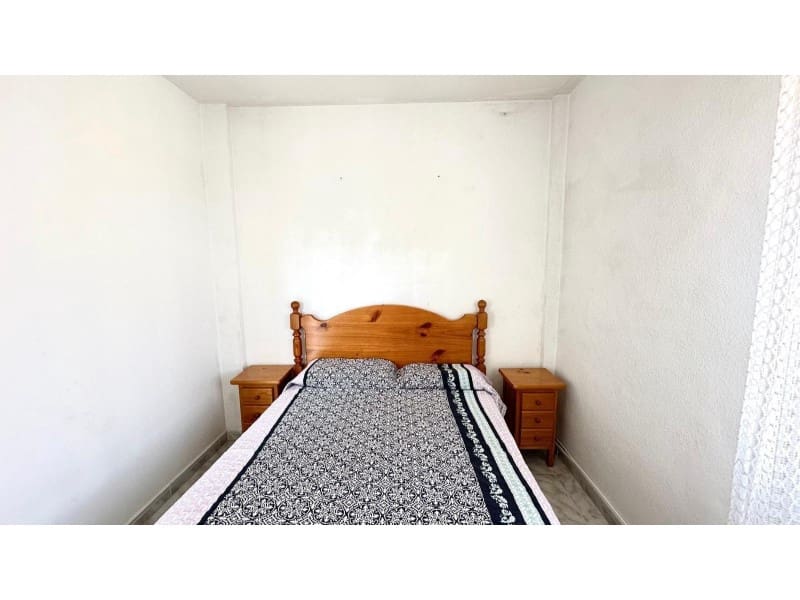 3 chambre Maison de Ville à vendre à Torrevieja avec piscine - 169 500 € (Ref: 9574878)