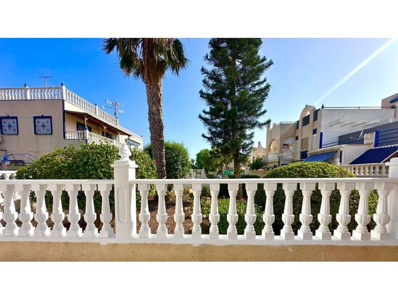 3 chambre Maison de Ville à vendre à Torrevieja avec piscine - 169 500 € (Ref: 9574878)
