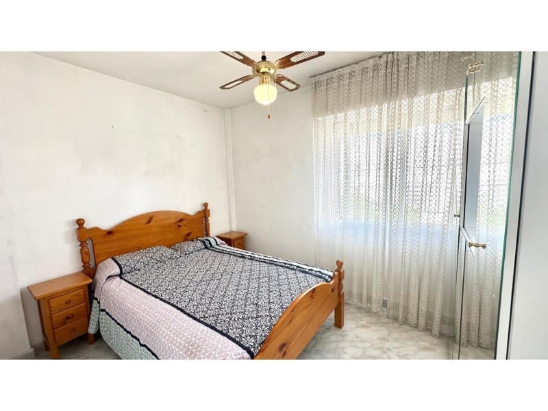 3 chambre Maison de Ville à vendre à Torrevieja avec piscine - 169 500 € (Ref: 9574878)