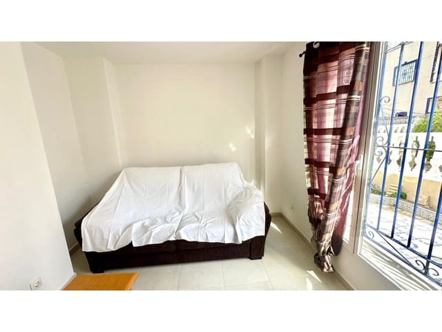 3 soverom Hus til salgs i El Chaparral - La Siesta - La Torreta, Torrevieja med svømmebasseng - € 169 500 (Ref: 9574878)