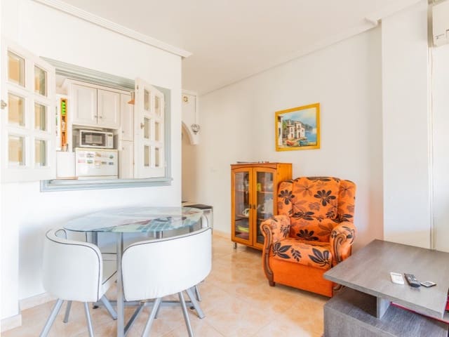 Apartamento de 2 habitaciones en Parque de las Naciones, Torrevieja en venta - 137.000 € (Ref: 9574881)