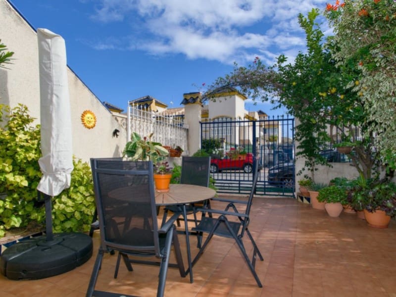 2 slaapkamer Appartement te koop in Torrevieja - € 153.000 (Ref: 9583039)