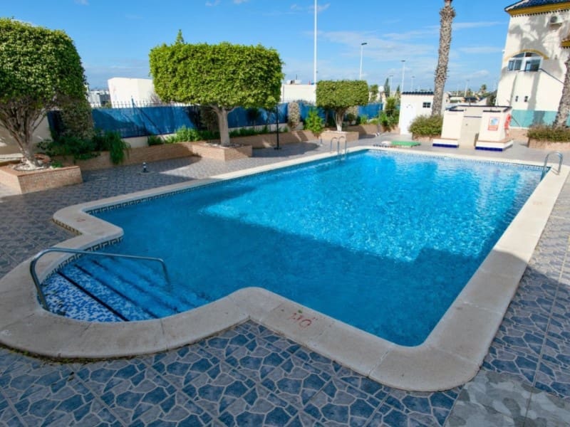 2 slaapkamer Appartement te koop in Torrevieja - € 153.000 (Ref: 9583039)