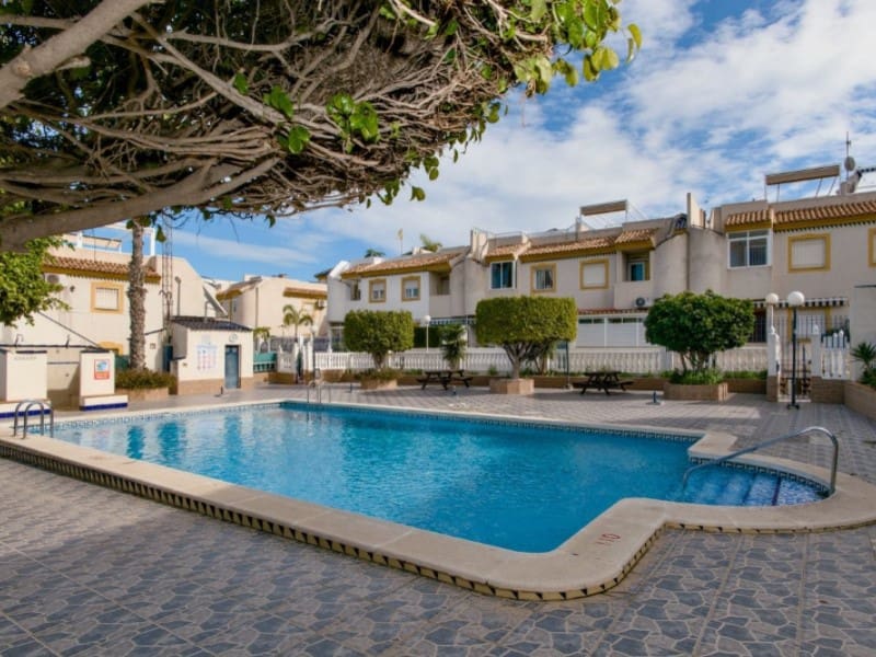 2 slaapkamer Appartement te koop in Torrevieja - € 153.000 (Ref: 9583039)