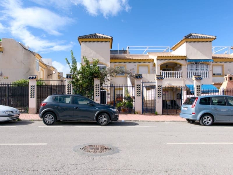 2 slaapkamer Appartement te koop in Torrevieja - € 153.000 (Ref: 9583039)
