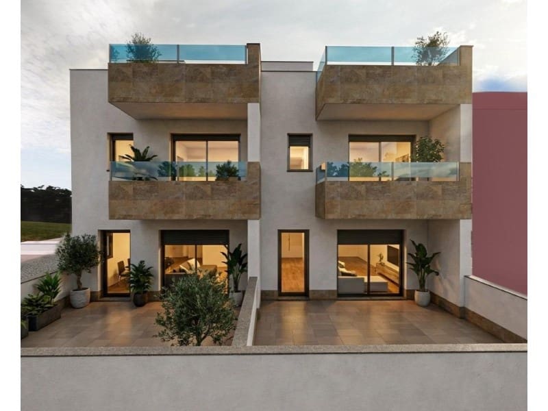 3 Zimmer Haus zu verkaufen in Bigastro mit Pool - 250.000 € (Ref: 9586676)