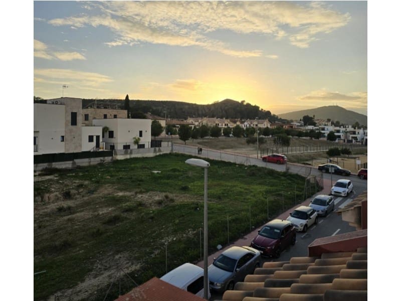 3 Zimmer Haus zu verkaufen in Bigastro mit Pool - 250.000 € (Ref: 9586676)