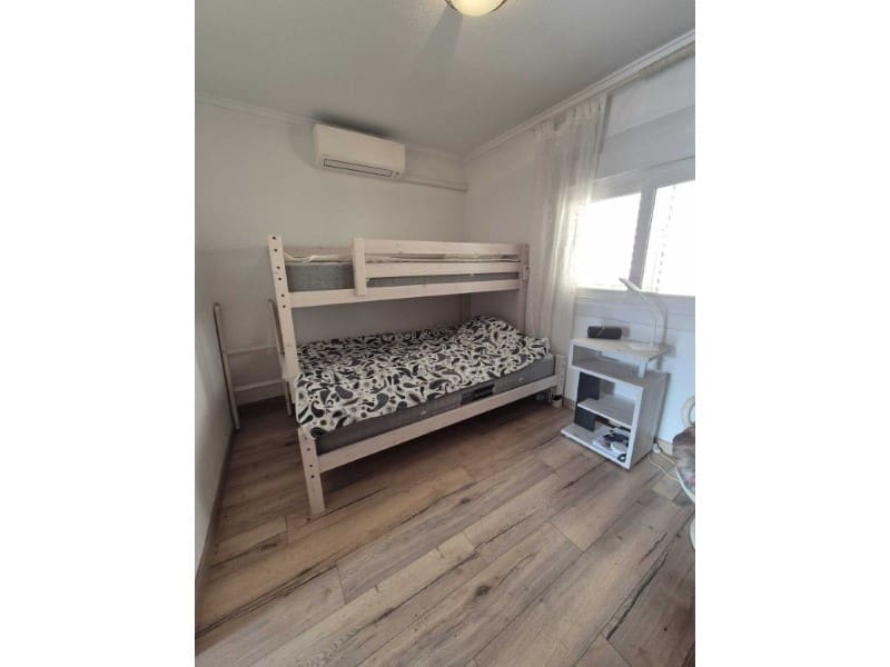 3 chambre Maison de Ville à vendre à Torrevieja - 184 000 € (Ref: 9596351)