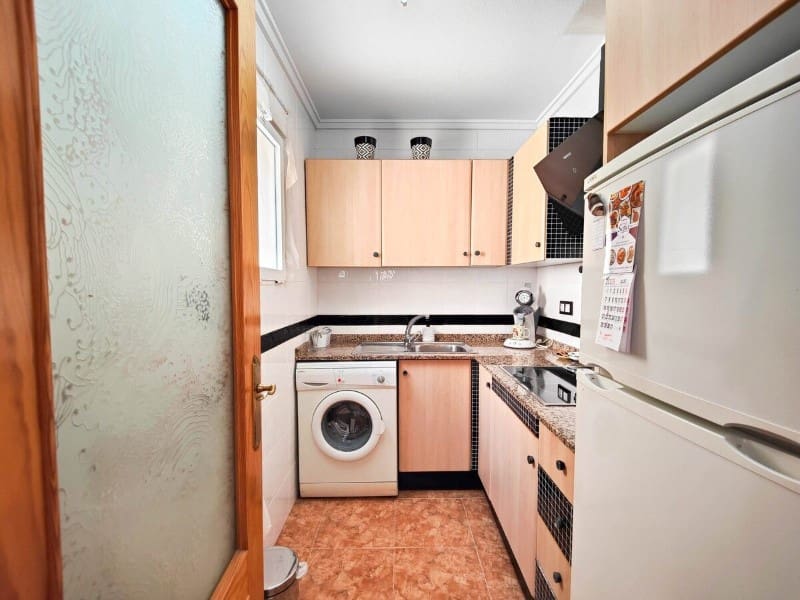 1 soveværelse Penthouse til salg i Torrevieja - € 128.900 (Ref: 9596353)