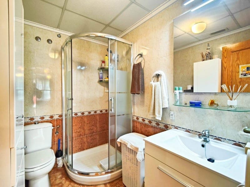 1 soveværelse Penthouse til salg i Torrevieja - € 128.900 (Ref: 9596353)