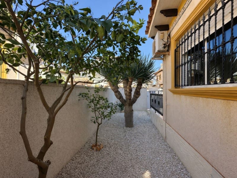 2 soverom Hus til salgs i La Zenia - € 230 000 (Ref: 9608204)