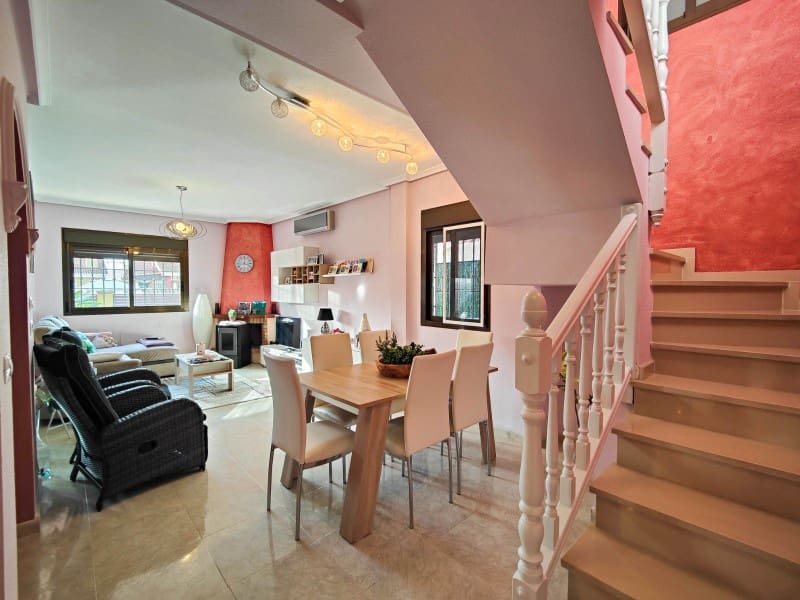 3 bedroom Villa for sale in El Raso with pool garage - € 365,000 (Ref: 9611380)