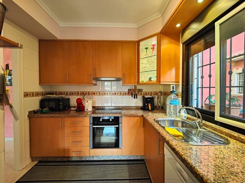 3 bedroom Villa for sale in El Raso with pool garage - € 365,000 (Ref: 9611380)